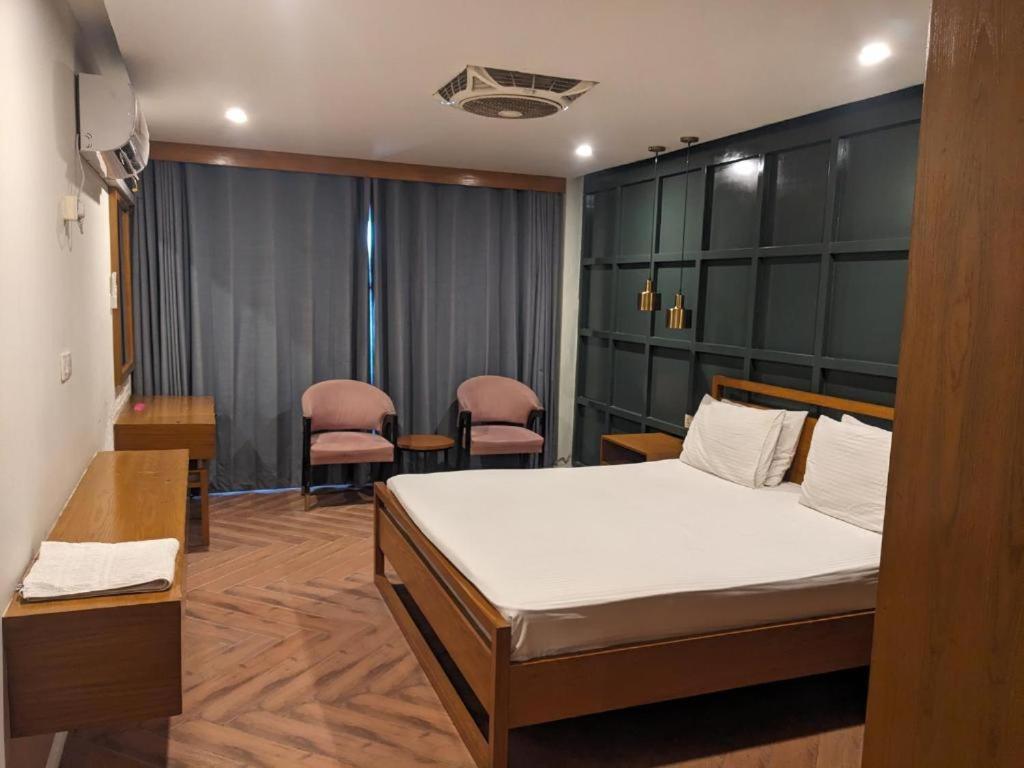 Lavish Hotel Rawalpindi Extérieur photo